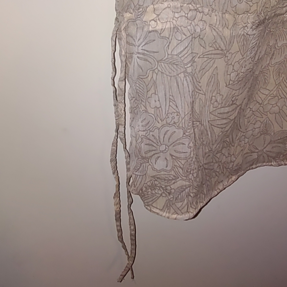 HM blouse - Picture 6 of 7